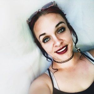 Meet your Posher, Lotus